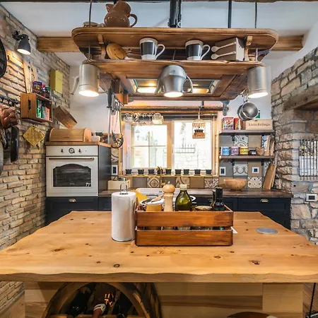 Rustic Cozy House Pupy Mit Private Pool Und Kino Дом отдыха Marcana
