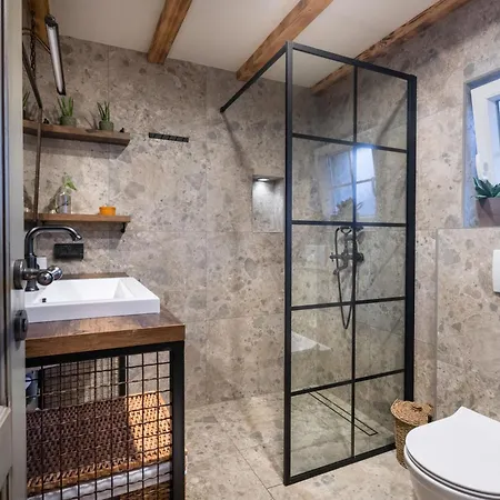 Rustic Cozy House Pupy Mit Private Pool Und Kino Ferienhaus Marčana