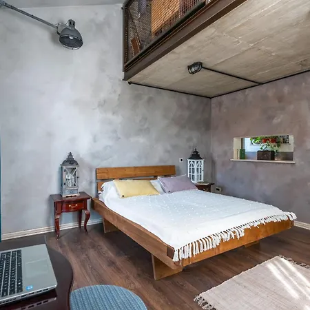 Rustic Cozy House Pupy Mit Private Pool Und Kino Marčana