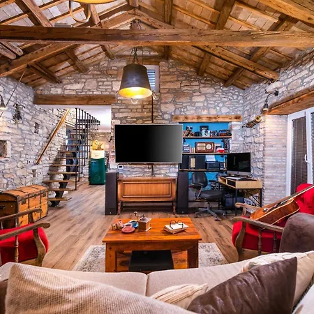 Rustic Cozy House Pupy Mit Private Pool Und Kino Tatil Evi *